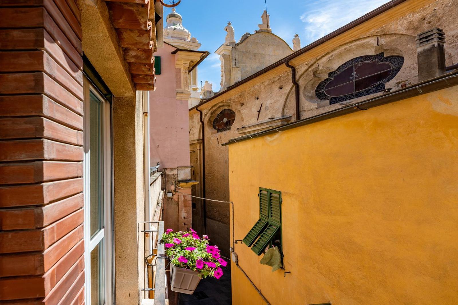 Casa Vicino Al Mare Apartment Finale Ligure Exterior foto